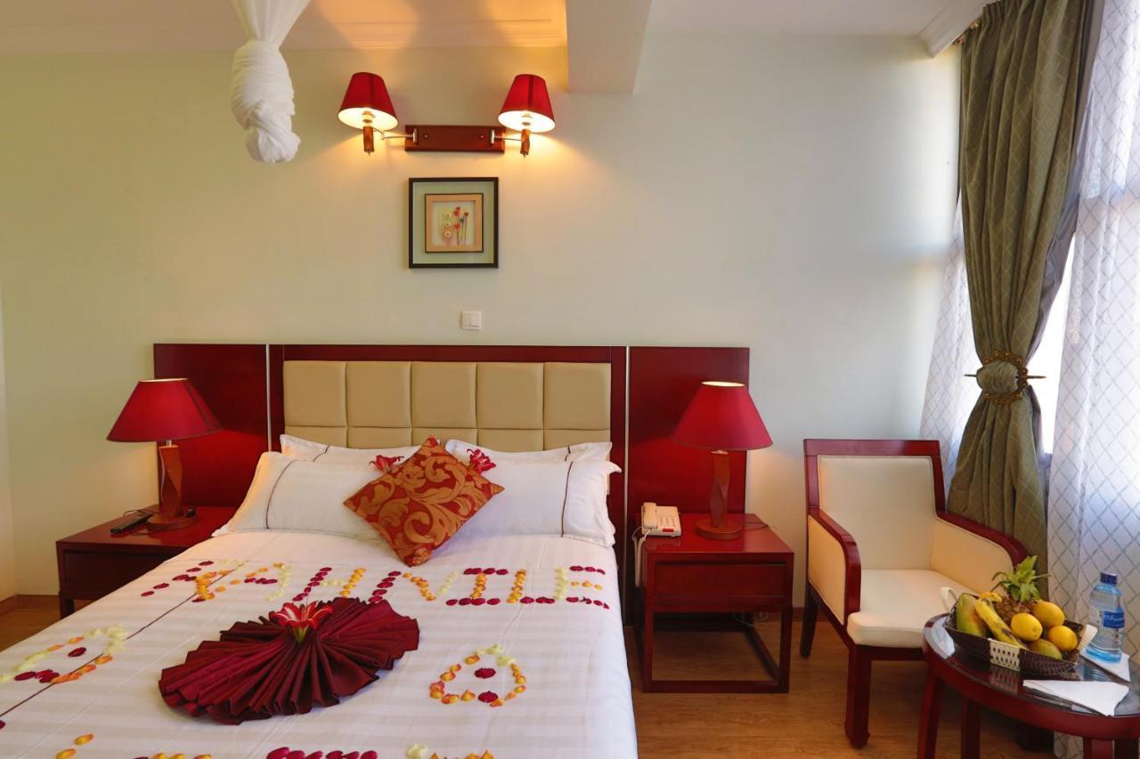Rahnile Hotel 바히르 다르 외부 사진