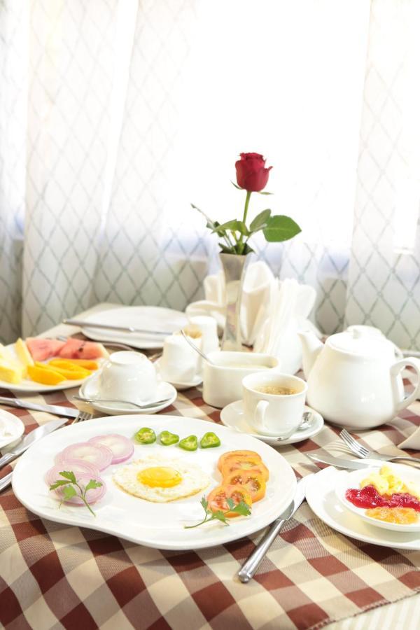 Rahnile Hotel 바히르 다르 외부 사진