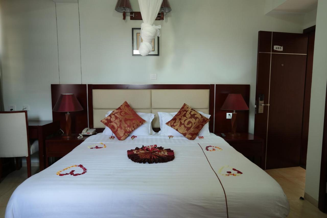 Rahnile Hotel 바히르 다르 외부 사진